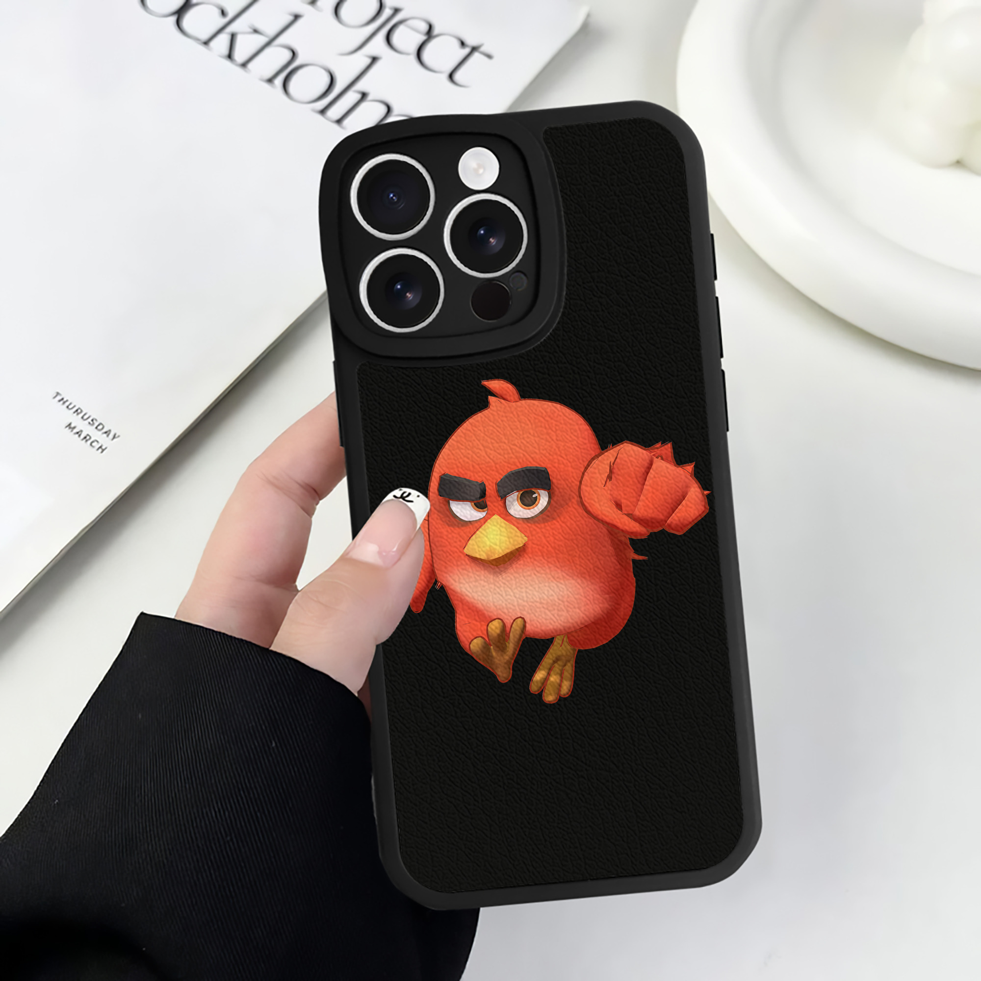 （画像用） Angry Birds アングリーバード 【iPhone 16シリーズ対応】シリコンスマホケース（レザー調） 材質：シリコン